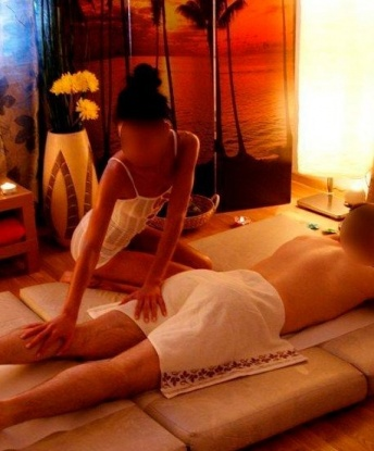 Анкета проститутки Алевтина - город Перечин, 29 лет, №13482